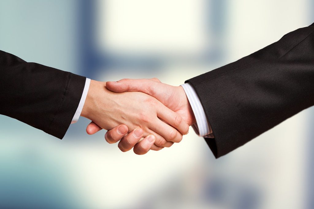 handshake, business, agreement-7346772.jpg